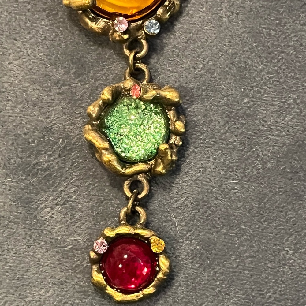 Victorian-Inspired Red and Pink Y-Shaped Necklace - Picture 6 of 7
